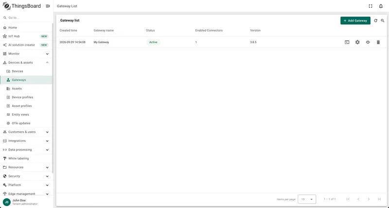 Gateway list page showing all gateways with status, connectors count, and version