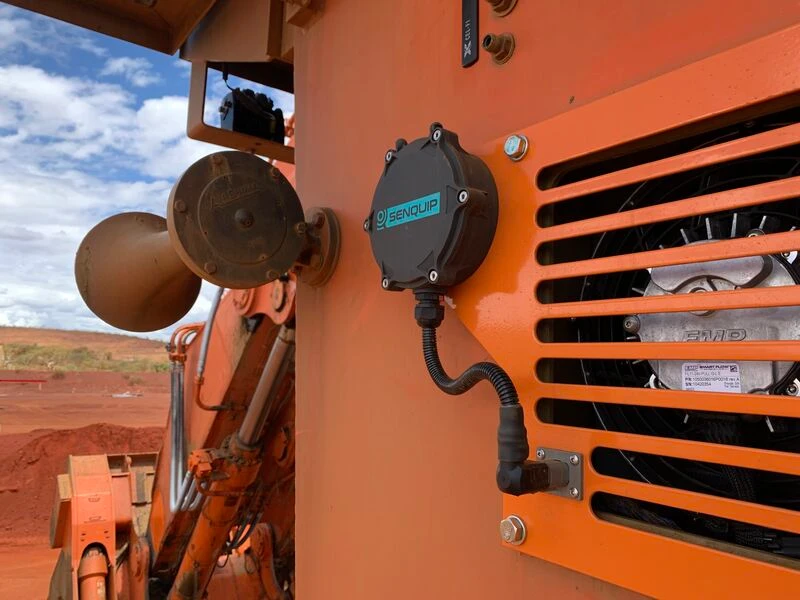Senquip ORB-C1-G installed on industrial equipment