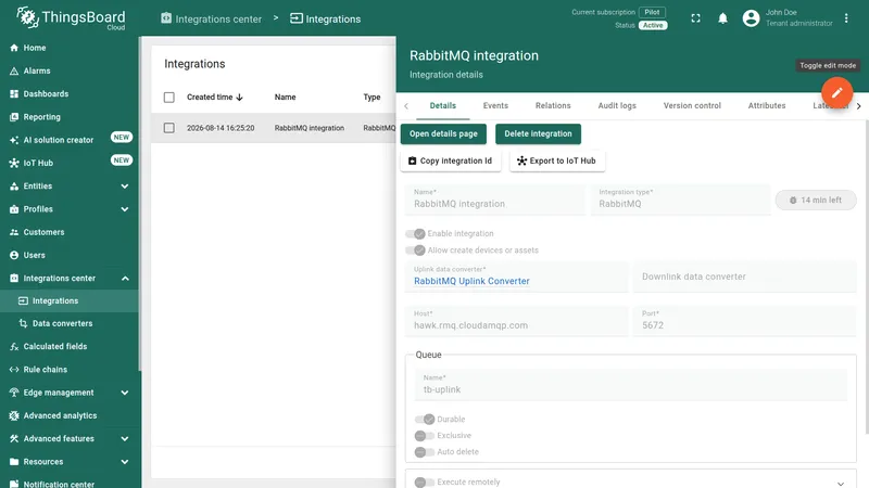 RabbitMQ integration Details tab — Uplink data converter: RabbitMQ Uplink Converter, Downlink data converter empty, Host: hawk.rmq.cloudamqp.com, Port 5672, Queue: tb-uplink
